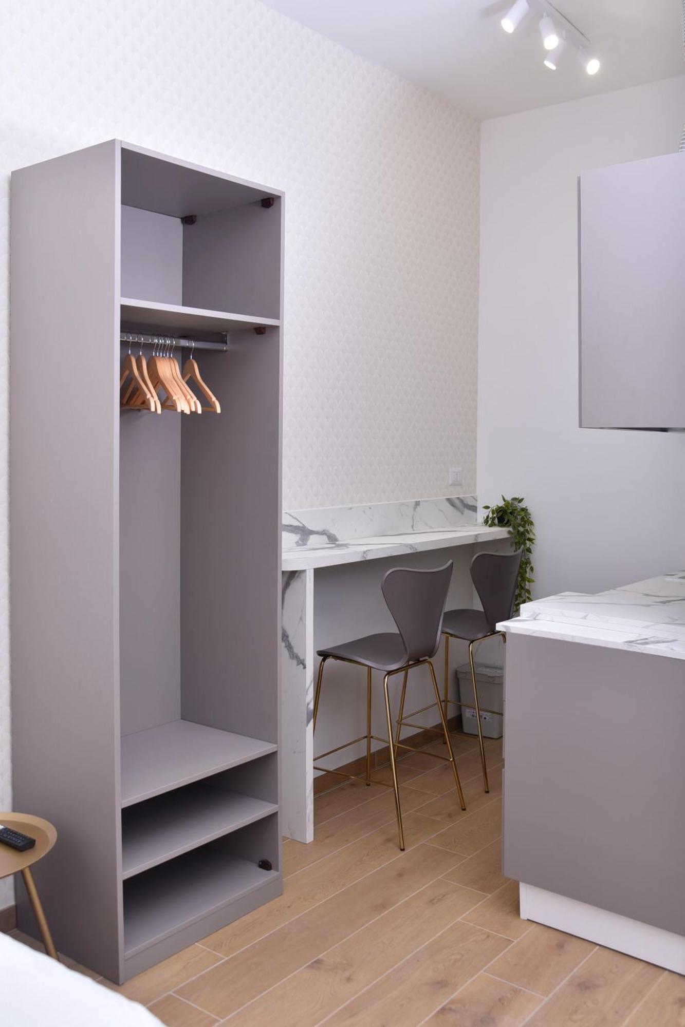 Rivieras House - Affittacamere Napoli